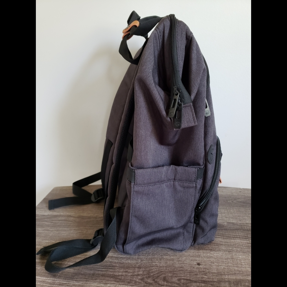 Laptop Doctor Style Backpack - Picture 11 of 15
